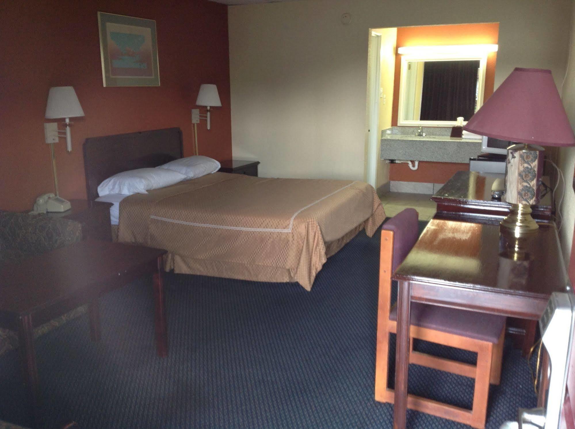 Executive Inn 텍사카나 외부 사진