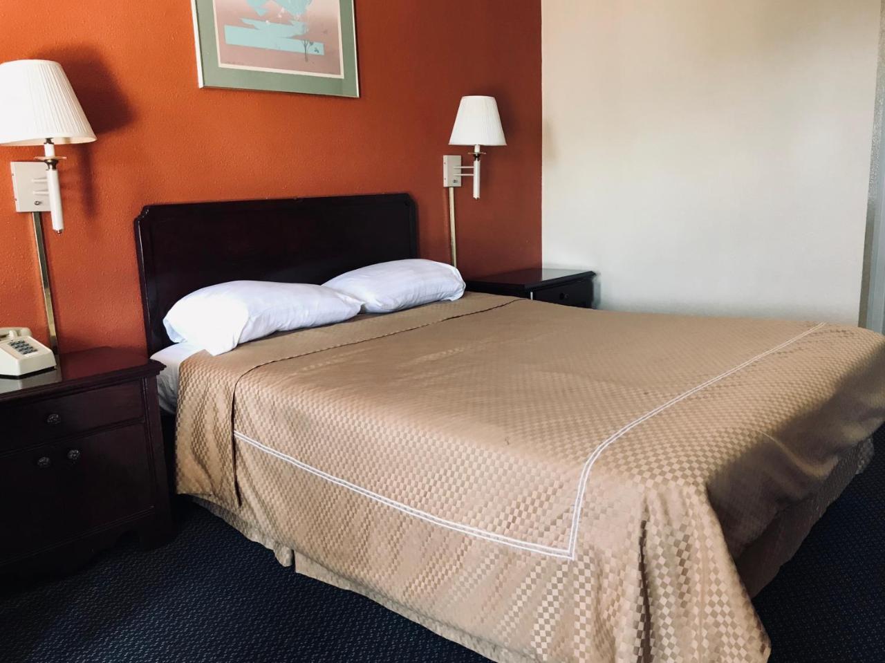 Executive Inn 텍사카나 외부 사진