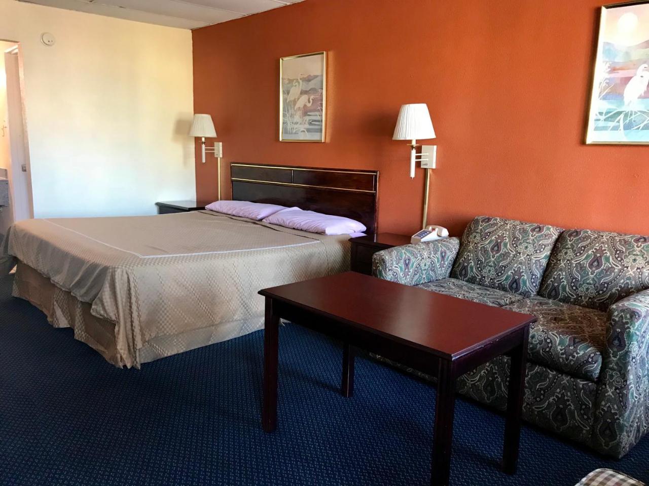 Executive Inn 텍사카나 외부 사진